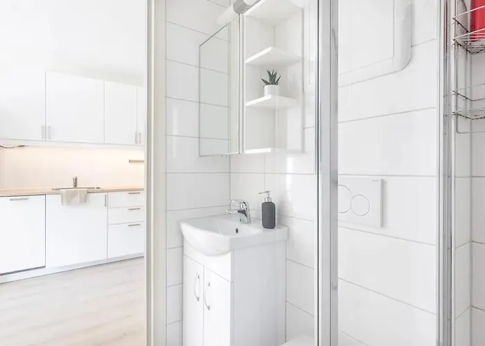 Modern Only 5 Minutes From Centre